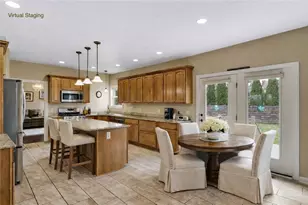 1010 Country Club Dr, Penn Twp, PA 15644 - Photo 5