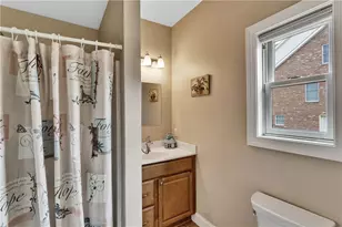 1010 Country Club Dr, Penn Twp, PA 15644 - Photo 7