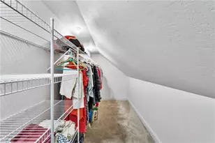 1010 Country Club Dr, Penn Twp, PA 15644 - Photo 13