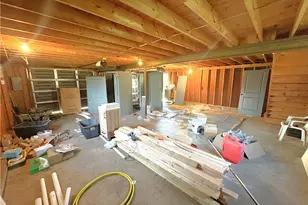 508 Meridian Rd, City of But NW, PA 16053 - Photo 37