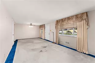 4578 Mapledale Dr, Pittsburgh, PA 15120 - Photo 7