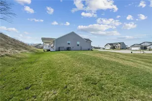 355 Nelson Dr, Monroeville, PA 15146 - Photo 3