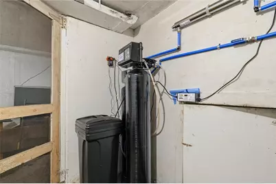 438 Lindsay Rd, Jackson Township, PA 16063 - Photo 29