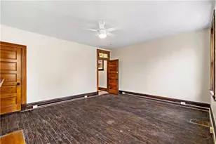 121 Hawkins, Pittsburgh, PA 15214 - Photo 13