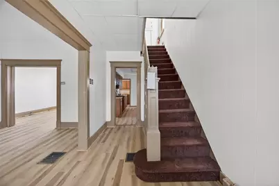 120 E 20th Ave, Munhall, PA 15120 - Photo 5