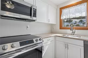 1435 Great Oak, Scott Township, PA 15220 - Photo 5