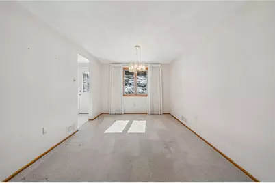 1435 Great Oak, Scott Township, PA 15220 - Photo 3