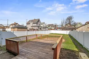 391 Vermont Ave, Rochester, PA 15074 - Photo 27