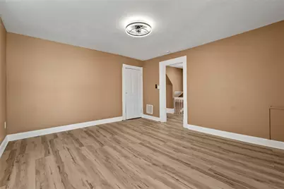 391 Vermont Ave, Rochester, PA 15074 - Photo 15