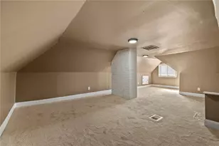 391 Vermont Ave, Rochester, PA 15074 - Photo 19