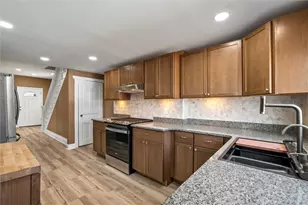 391 Vermont Ave, Rochester, PA 15074 - Photo 7