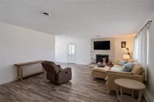 1628 Old Brodhead Rd, Center Township, PA 15061 - Photo 5