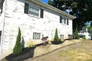 1628 Old Brodhead Rd, Center Township, PA 15061 - Photo 3