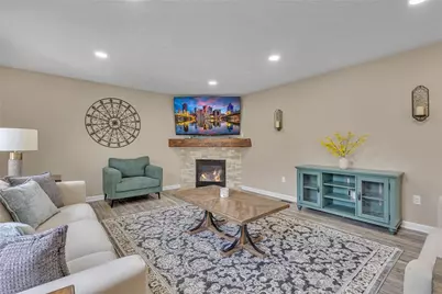 217 Birchwood Ln, Findlay Township, PA 15126 - Photo 11