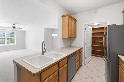 217 Adams Pointe Blvd #11, Adams Township, PA 16046 - Photo 7