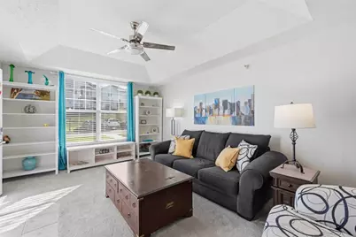 217 Adams Pointe Blvd #11, Adams Township, PA 16046 - Photo 5