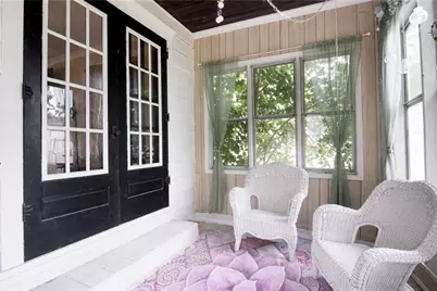 210 E Garfield Ave, New Castle, PA 16105 - Photo 21