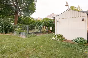 210 E Garfield Ave, New Castle, PA 16105 - Photo 27