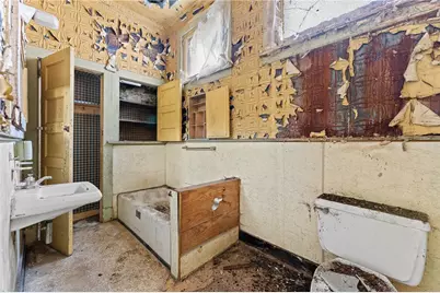 2526 Perrysville Ave, Pittsburgh, PA 15214 - Photo 9