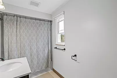 7971 Marmion Dr, Ross Twp, PA 15237 - Photo 17