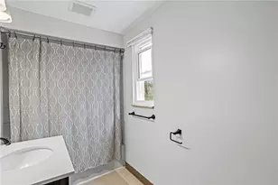 7971 Marmion Dr, Ross Twp, PA 15237 - Photo 17