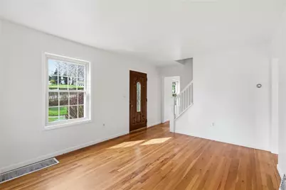 5779 Clark Ave, Bethel Park, PA 15102 - Photo 5