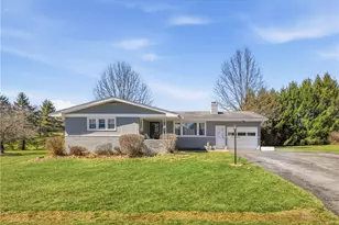 524 Dott Ave, Somerset Boro, PA 15501 - Photo 1