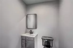 438 Evergreen Ave, Neshannock Township, PA 16105 - Photo 17