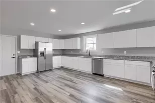 438 Evergreen Ave, Neshannock Township, PA 16105 - Photo 15