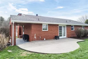 738 Scenic Dr, Chartiers, PA 15342 - Photo 23