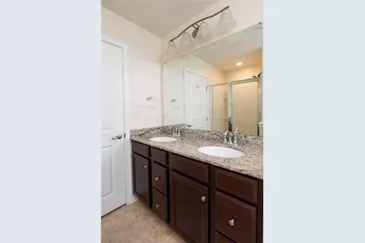 1719 St Johns Ln, Pittsburgh, PA 15143 - Photo 27