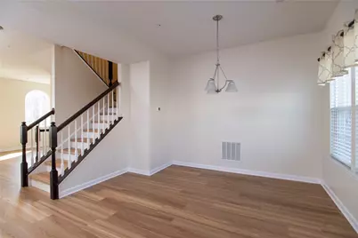 1719 St Johns Ln, Pittsburgh, PA 15143 - Photo 13