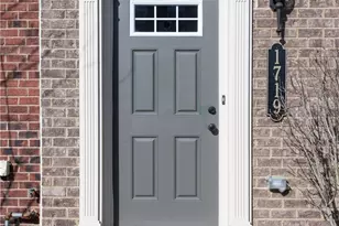 1719 St Johns Ln, Pittsburgh, PA 15143 - Photo 43