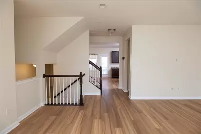 1719 St Johns Ln, Pittsburgh, PA 15143 - Photo 11