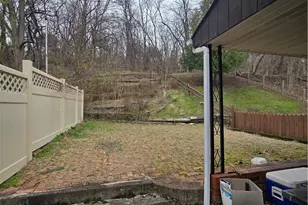 3184 Ladoga St, Pittsburgh, PA 15204 - Photo 17