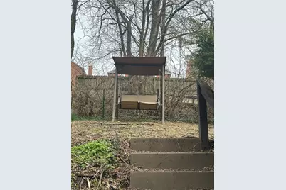 647 Dunster St, Pittsburgh, PA 15226 - Photo 3