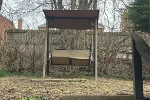 647 Dunster St, Pittsburgh, PA 15226 - Photo 3