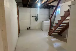 647 Dunster St, Pittsburgh, PA 15226 - Photo 15