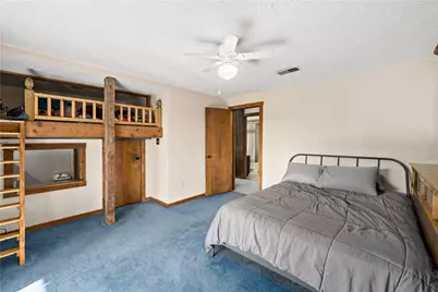 243 Regency Pl, Bethel Park, PA 15102 - Photo 29