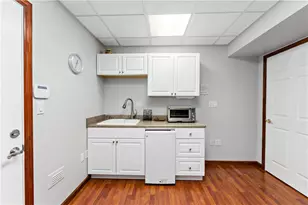 100 Judy Dr, Collier Township, PA 15106 - Photo 29