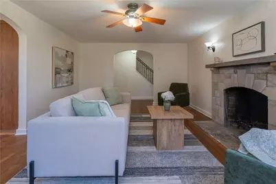 1045 Highland Ave, Harmony Township, PA 15003 - Photo 3