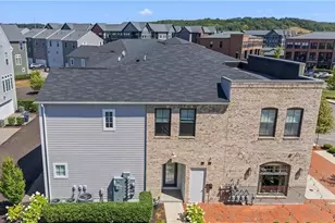 303 Tillary Ln, Cranberry Township, PA 16066 - Photo 23