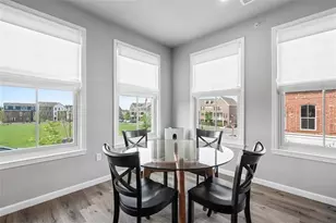 303 Tillary Ln, Cranberry Township, PA 16066 - Photo 7