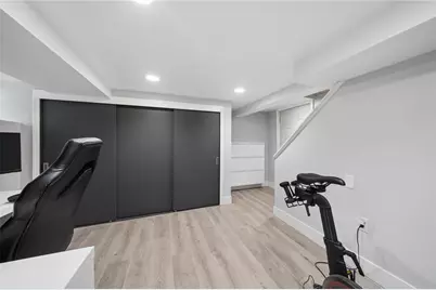 591 Thompson Run Rd, Ross Twp, PA 15237 - Photo 23