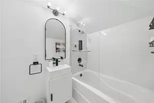 591 Thompson Run Rd, Ross Twp, PA 15237 - Photo 21