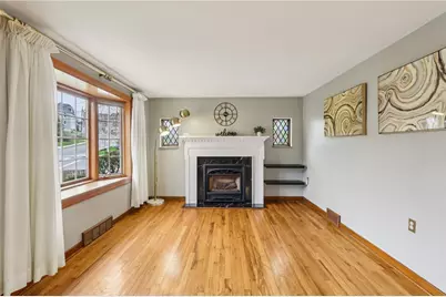 3027 Dwight Ave, Pittsburgh, PA 15216 - Photo 3