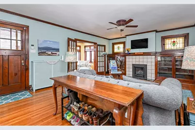 2110 Lloyd Avenue, Pittsburgh, PA 15218 - Photo 9