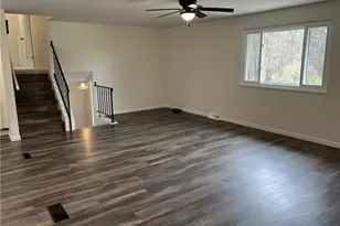 495 Pierson Run Rd, Pittsburgh, PA 15239 - Photo 11