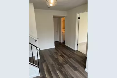 495 Pierson Run Rd, Pittsburgh, PA 15239 - Photo 3