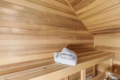 1 Pius St #B4, Pittsburgh, PA 15203 - Photo 21